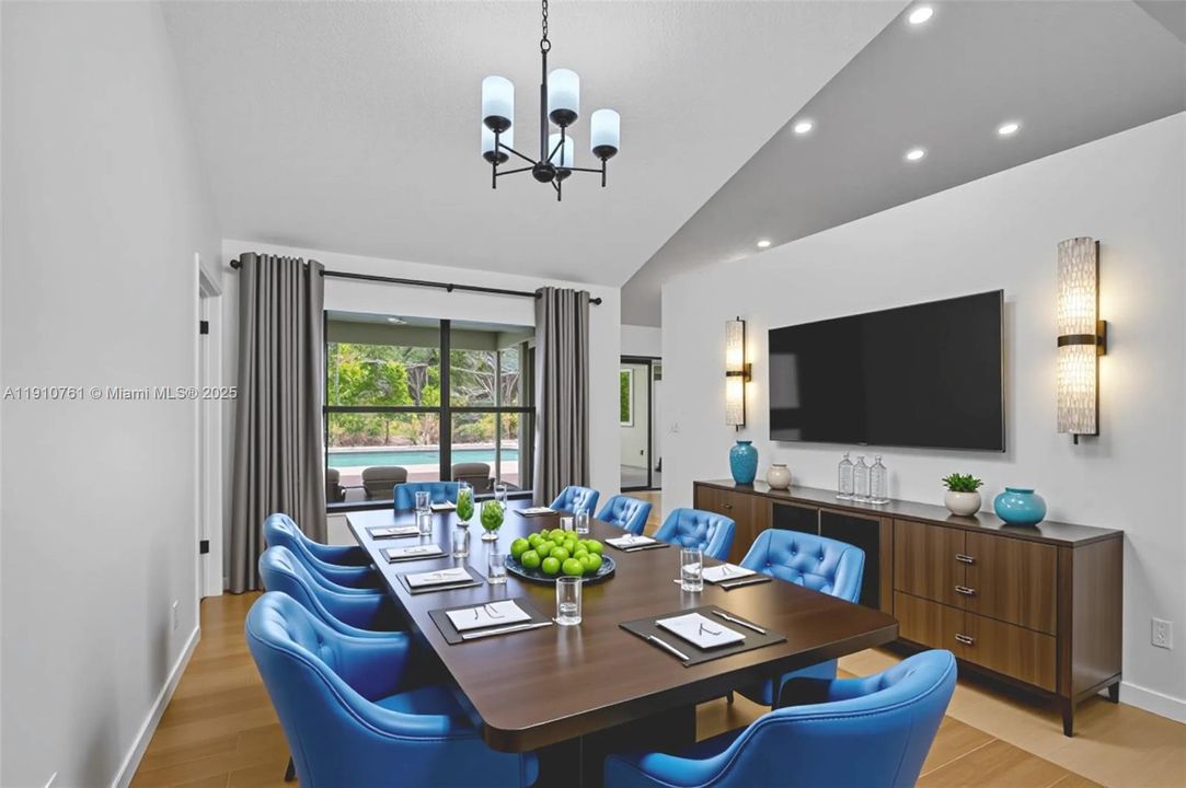 For Rent: $5,000 (4 beds, 2 baths, 2426 Square Feet)