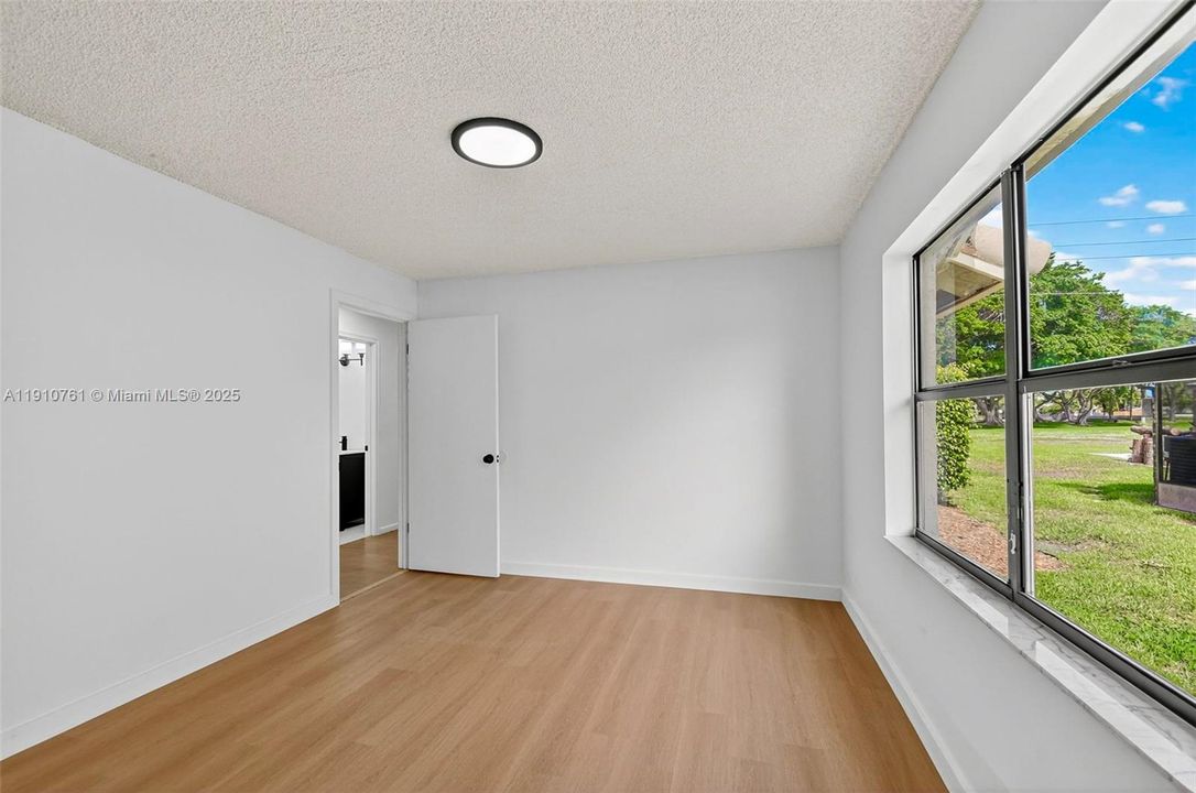 For Rent: $5,000 (4 beds, 2 baths, 2426 Square Feet)