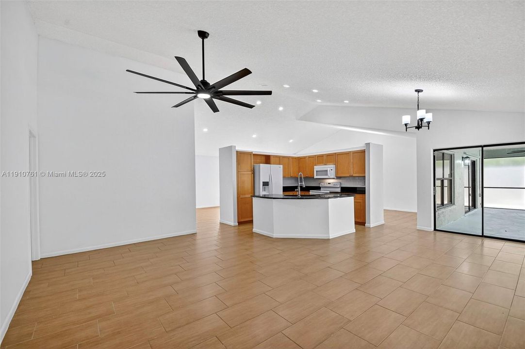 For Rent: $5,000 (4 beds, 2 baths, 2426 Square Feet)