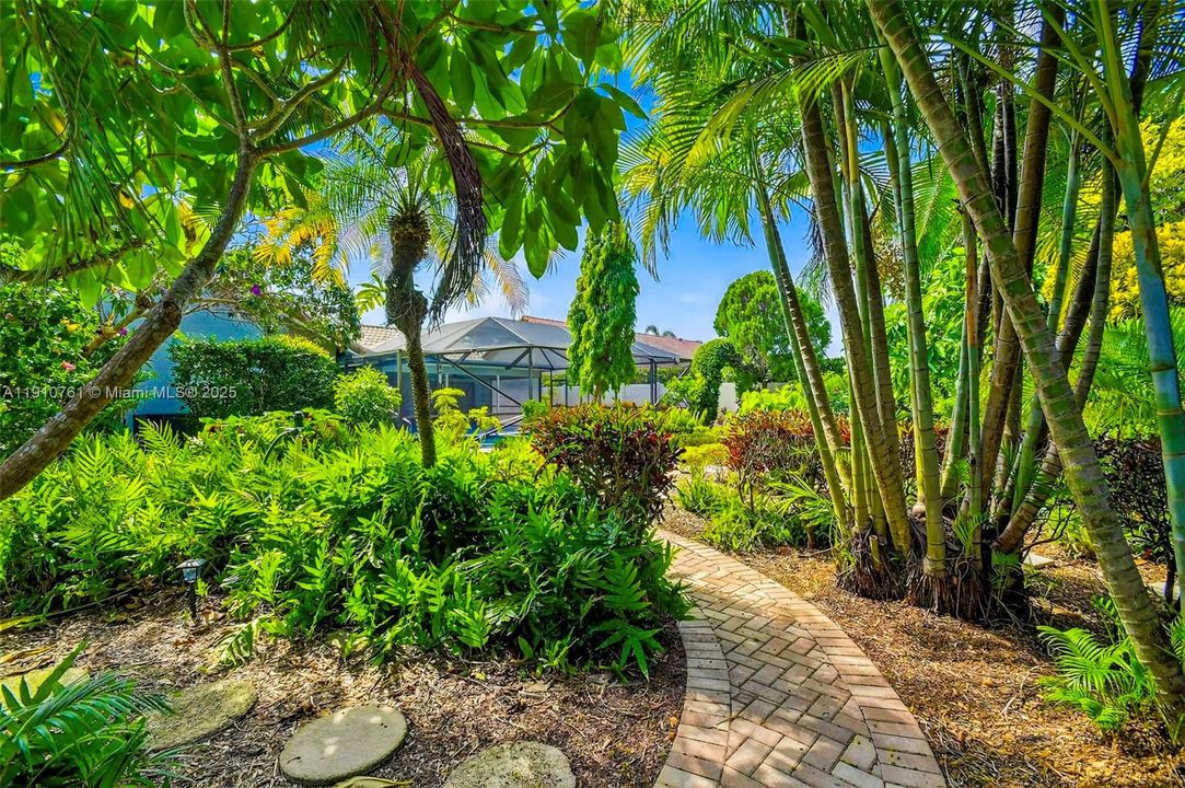 For Rent: $5,000 (4 beds, 2 baths, 2426 Square Feet)