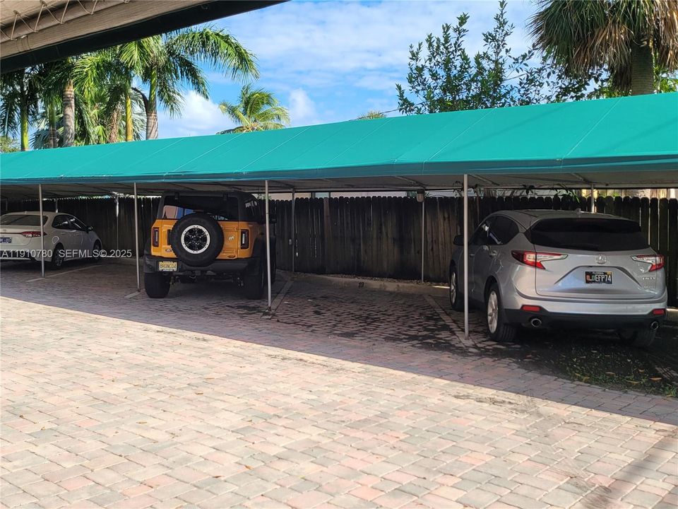 For Rent: $3,200 (1 beds, 1 baths, 625 Square Feet)