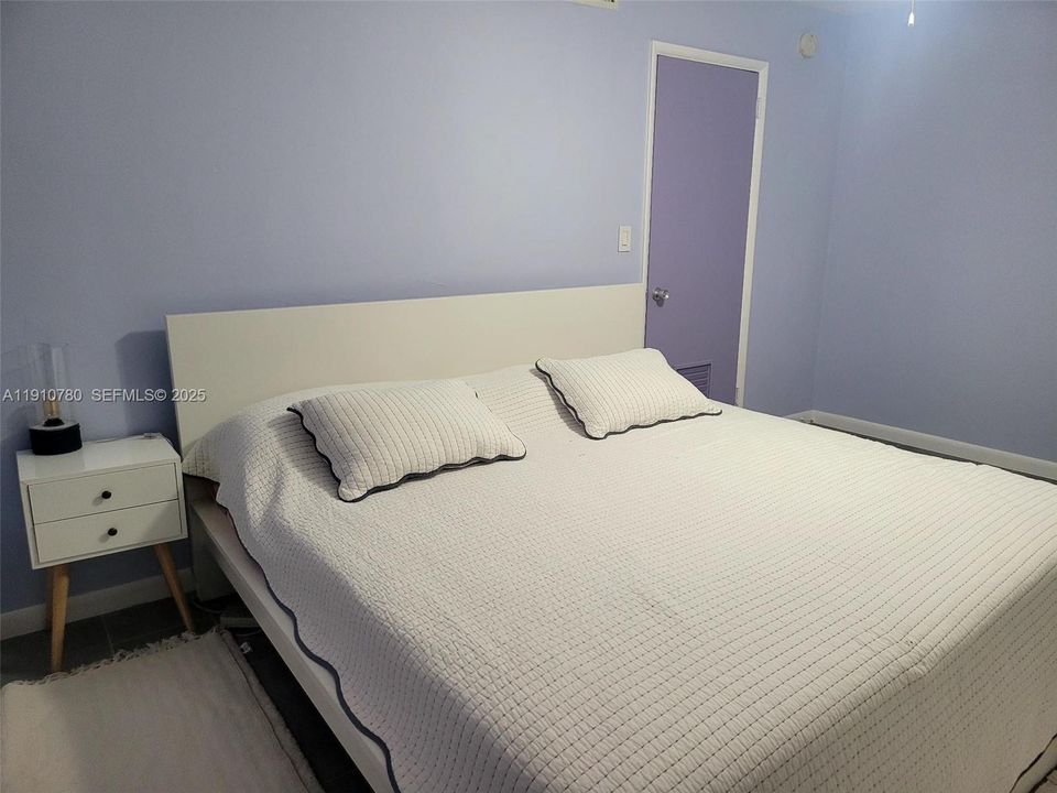 For Rent: $3,200 (1 beds, 1 baths, 625 Square Feet)