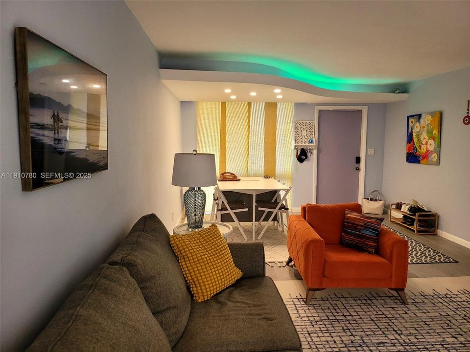 For Rent: $3,200 (1 beds, 1 baths, 625 Square Feet)