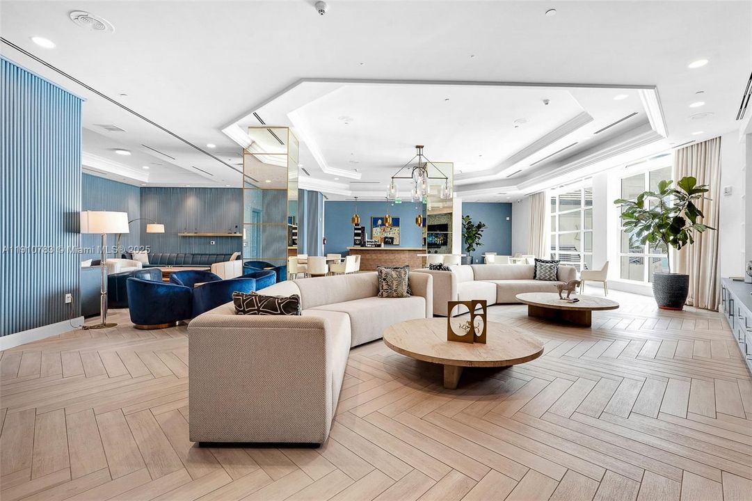 For Sale: $4,299,000 (4 beds, 6 baths, 3735 Square Feet)