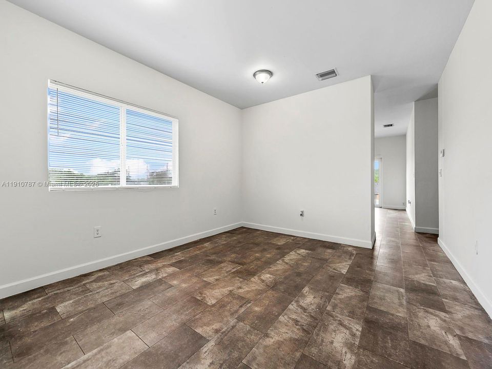 На продажу: $715,000 (0 спален, 0 ванн, 2950 Квадратных фут)