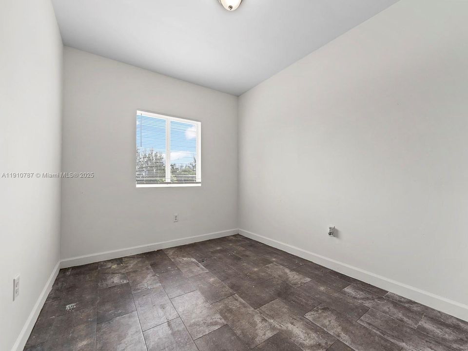 На продажу: $715,000 (0 спален, 0 ванн, 2950 Квадратных фут)