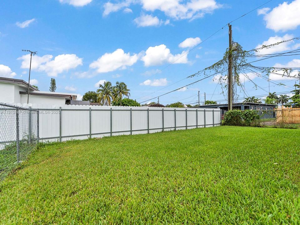 На продажу: $715,000 (0 спален, 0 ванн, 2950 Квадратных фут)