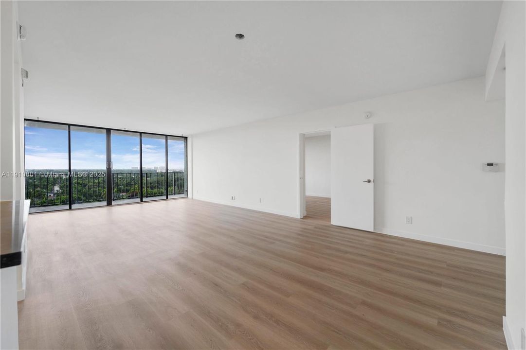 В аренду: $2,850 (2 спален, 2 ванн, 1225 Квадратных фут)