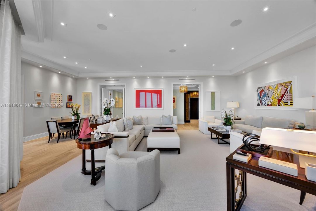 Activo con contrato: $3,900,000 (3 camas, 3 baños, 2970 Pies cuadrados)