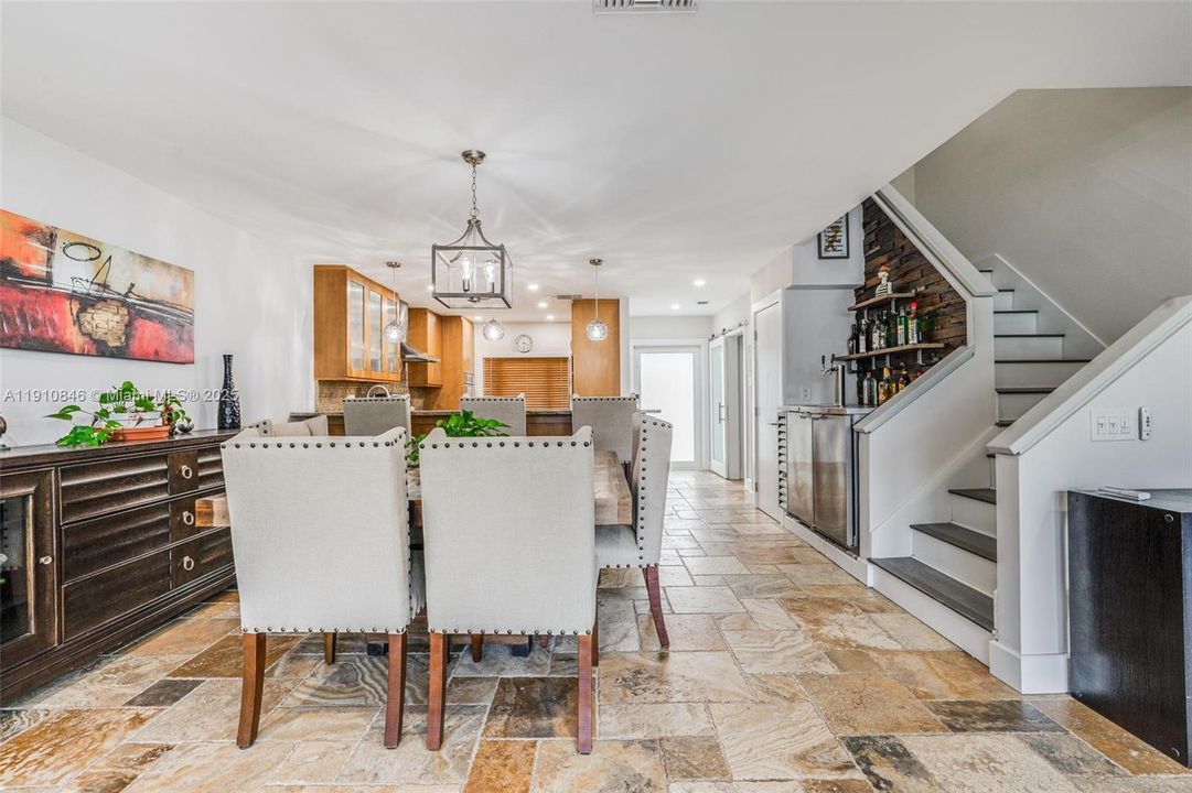 Active With Contract: $725,000 (3 beds, 2 baths, 1610 Square Feet)