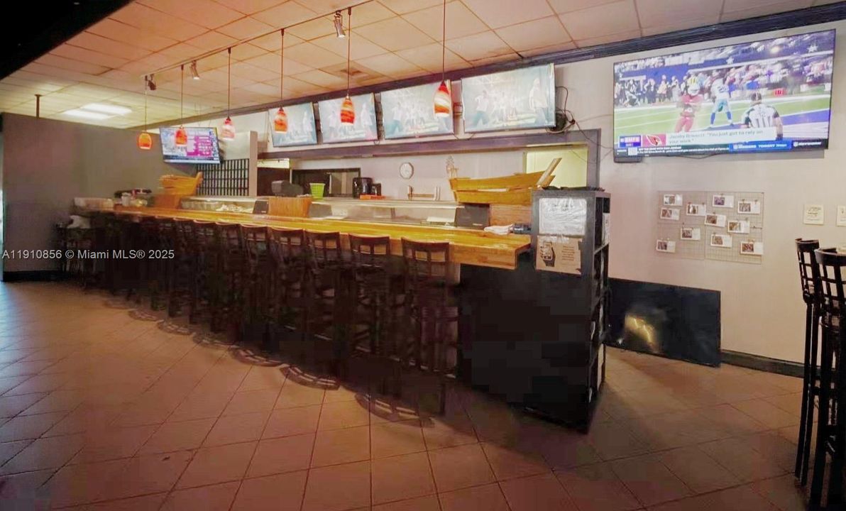 待售: $350,000 (0 贝兹, 0 浴室, 0 平方英尺)