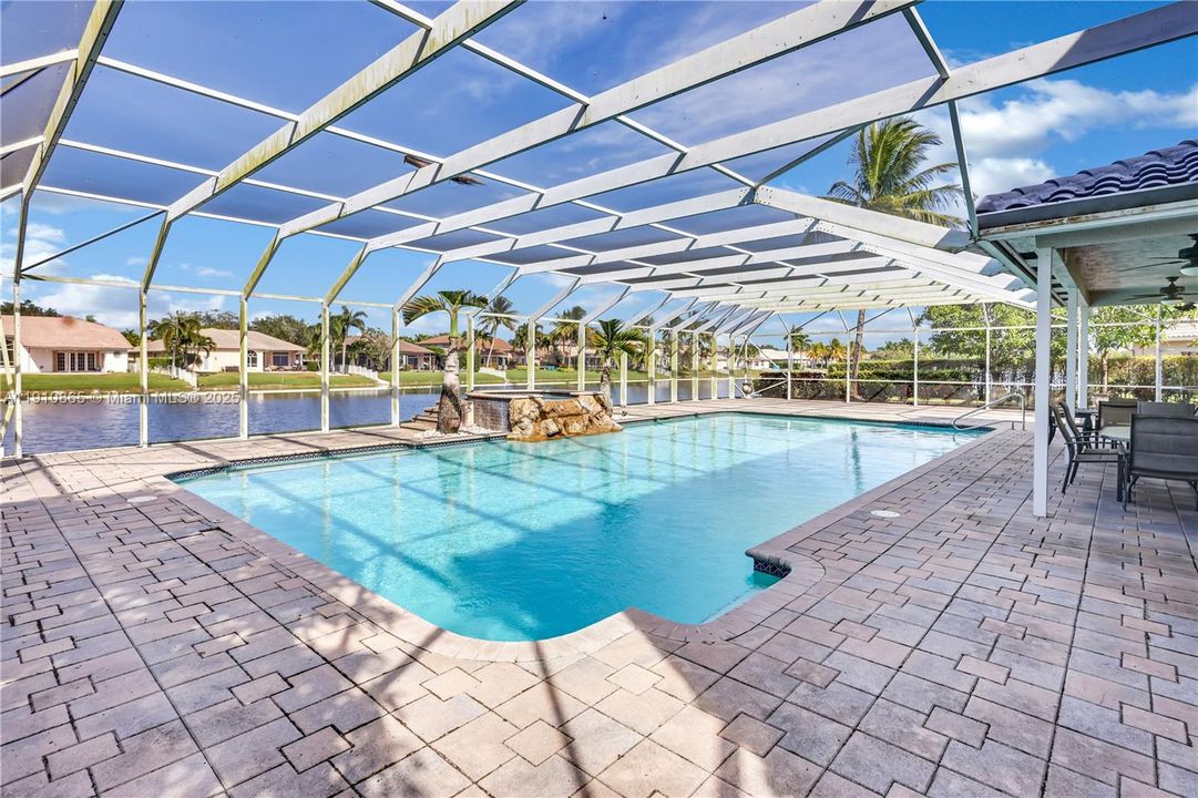 На продажу: $1,595,000 (4 спален, 3 ванн, 3453 Квадратных фут)