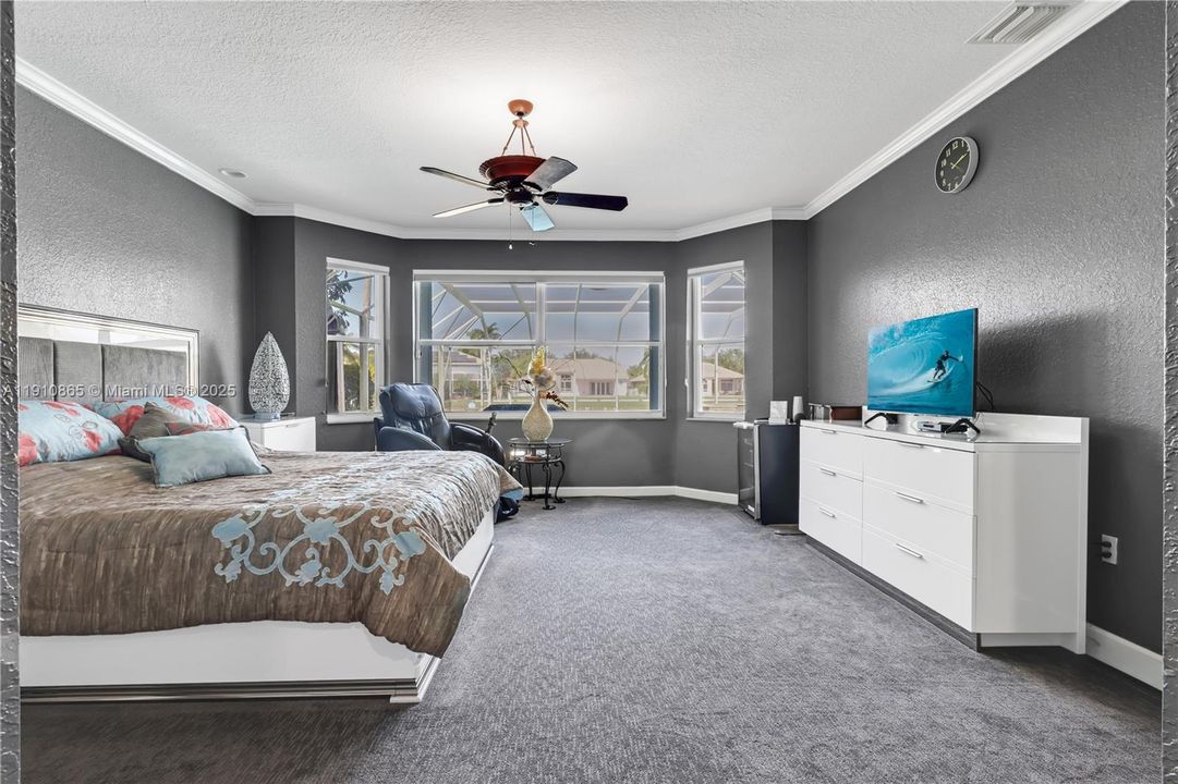 На продажу: $1,595,000 (4 спален, 3 ванн, 3453 Квадратных фут)