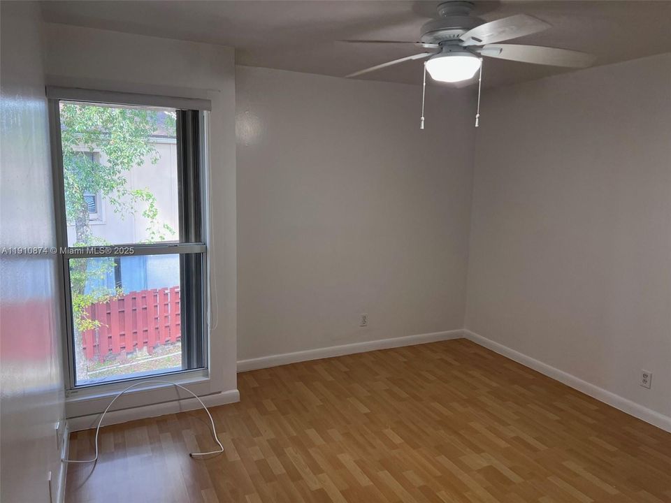 Active With Contract: $289,900 (4 beds, 2 baths, 2020 Square Feet)