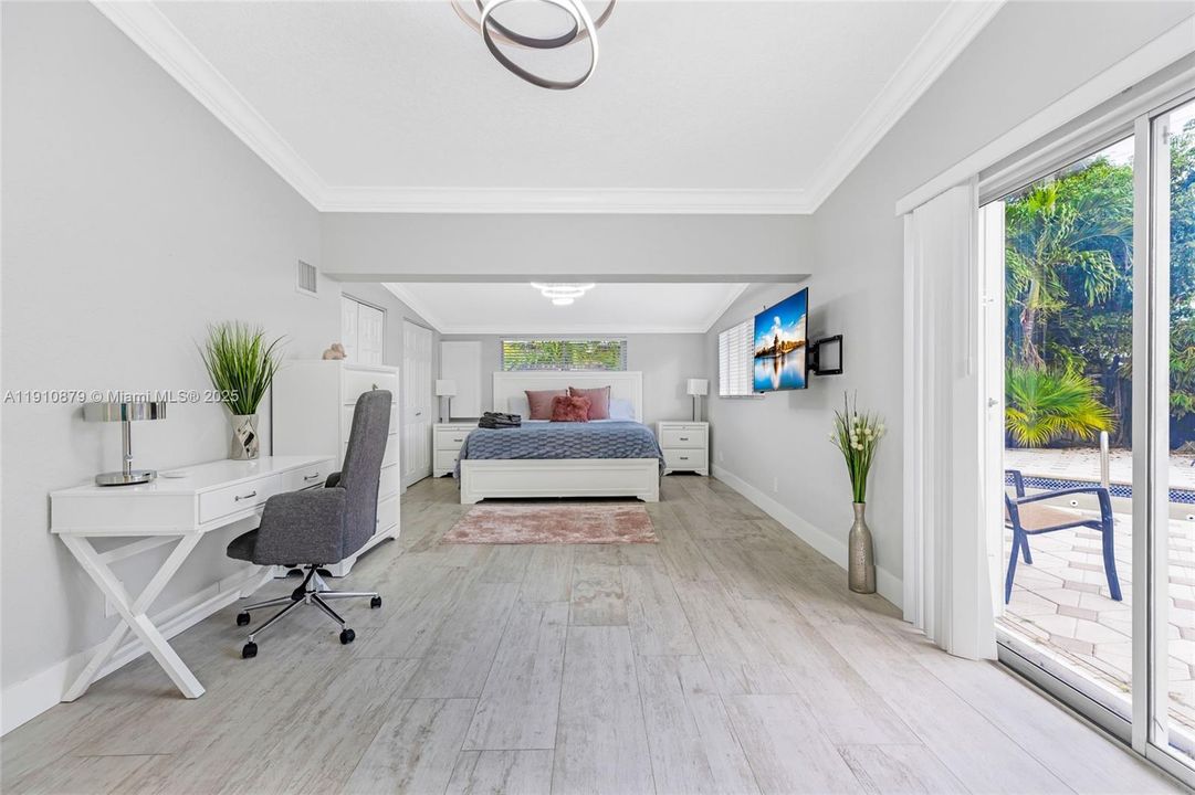 На продажу: $1,199,900 (4 спален, 2 ванн, 2163 Квадратных фут)