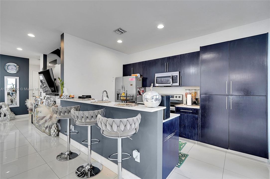 На продажу: $610,000 (3 спален, 2 ванн, 1798 Квадратных фут)