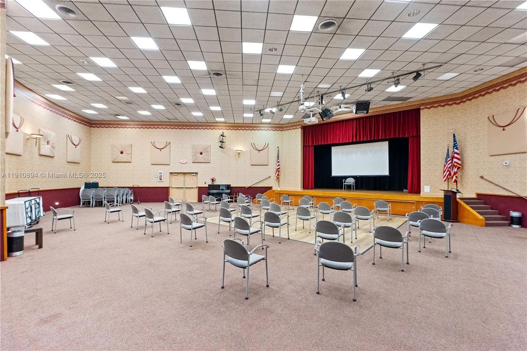 En Venta: $160,000 (1 camas, 2 baños, 852 Pies cuadrados)