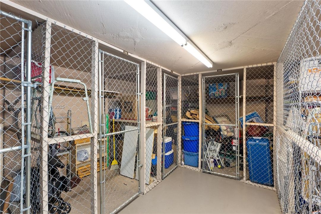 En Venta: $160,000 (1 camas, 2 baños, 852 Pies cuadrados)