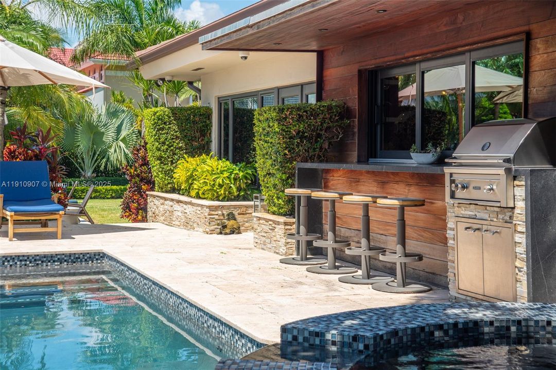 En Venta: $4,199,000 (5 camas, 3 baños, 3398 Pies cuadrados)