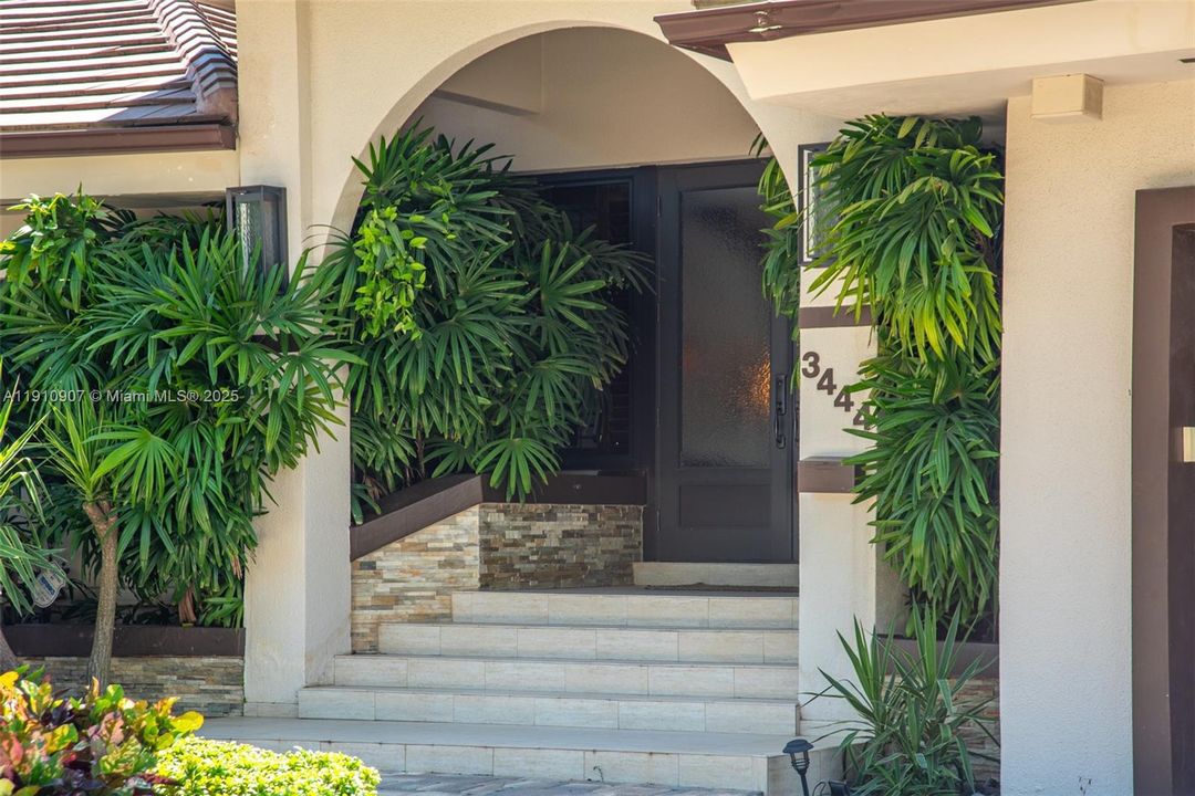 En Venta: $4,199,000 (5 camas, 3 baños, 3398 Pies cuadrados)