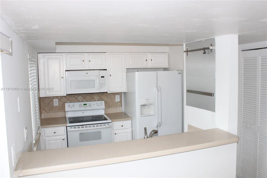 En Venta: $495,000 (3 camas, 2 baños, 1322 Pies cuadrados)