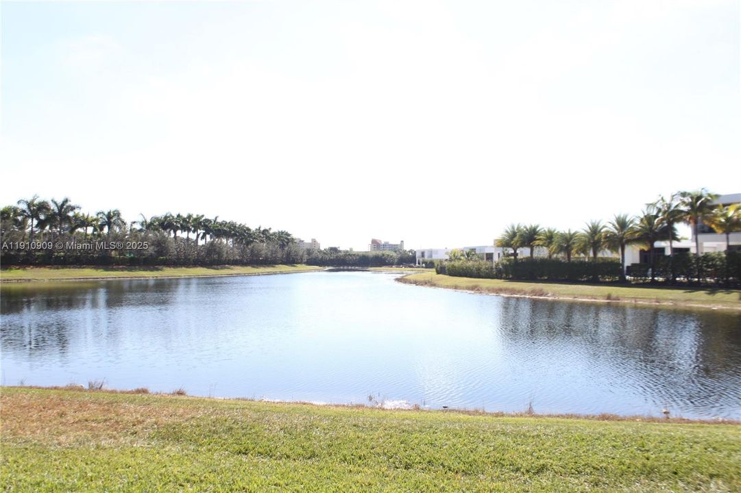 En Venta: $495,000 (3 camas, 2 baños, 1322 Pies cuadrados)