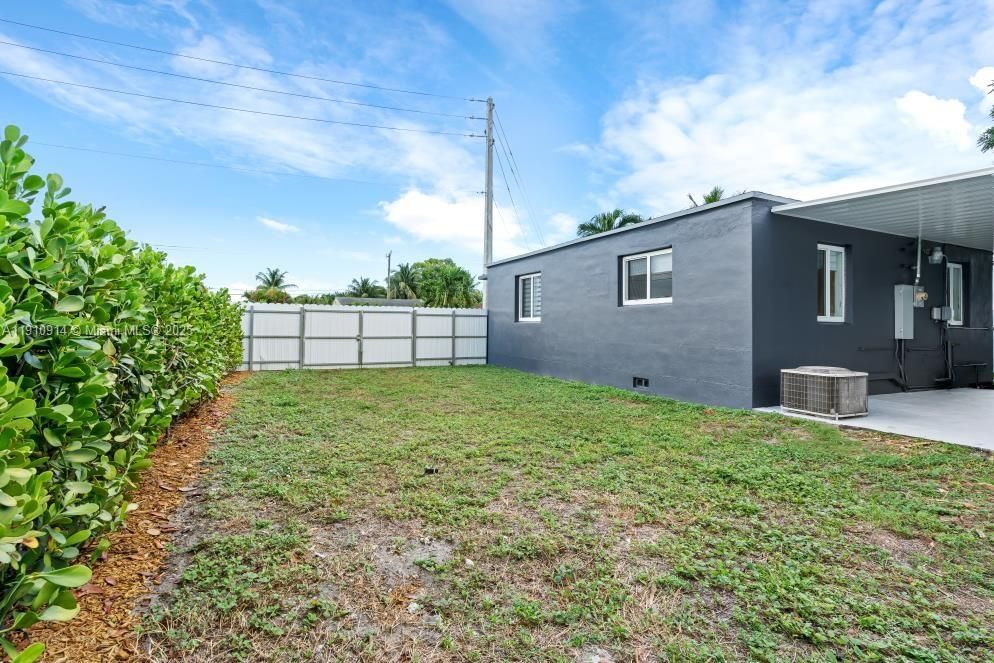 待售: $459,876 (2 贝兹, 1 浴室, 780 平方英尺)