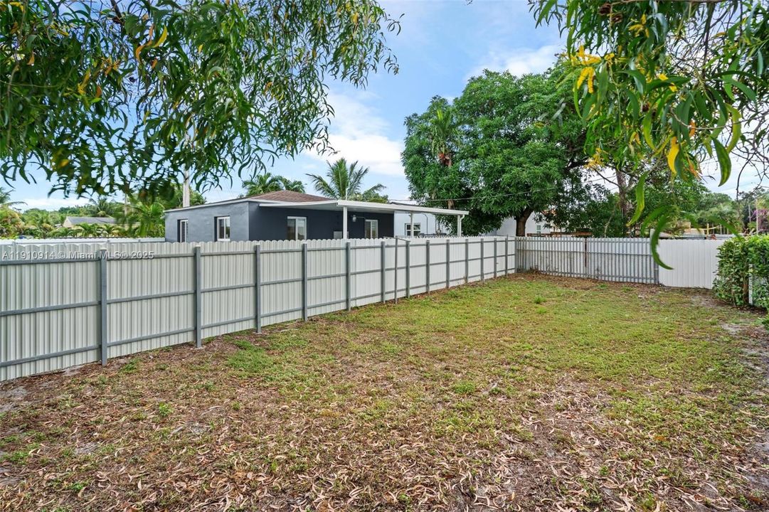 待售: $459,876 (2 贝兹, 1 浴室, 780 平方英尺)