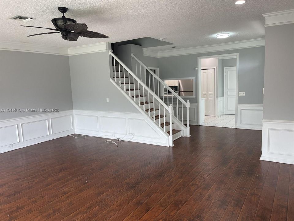 For Rent: $4,000 (3 beds, 2 baths, 1820 Square Feet)