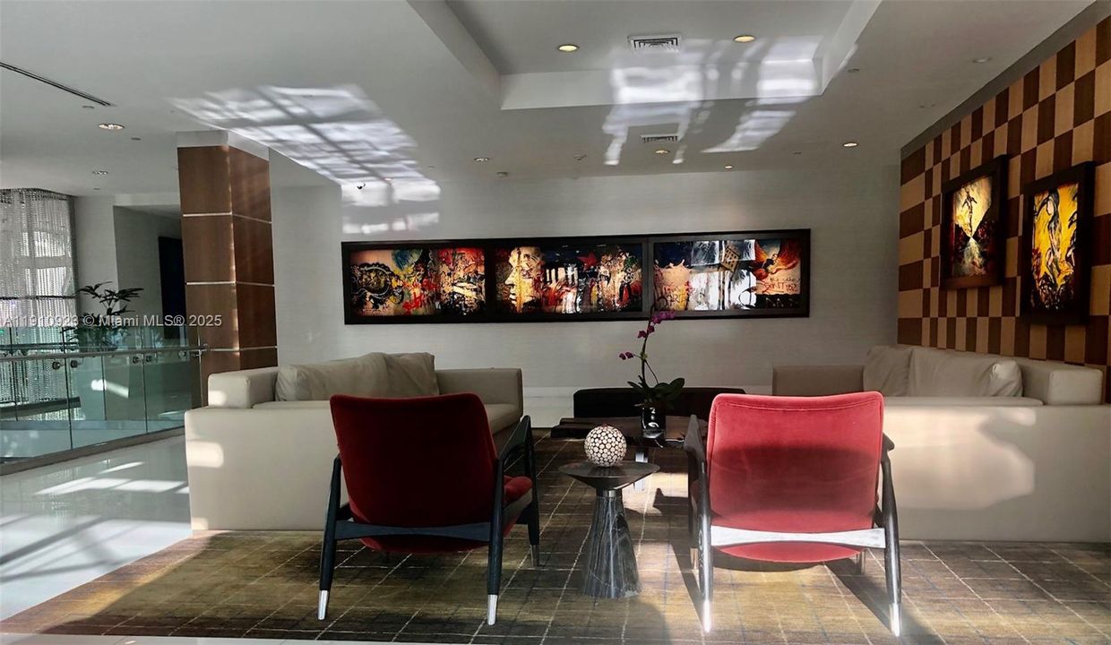 待售: $790,000 (2 贝兹, 2 浴室, 1222 平方英尺)