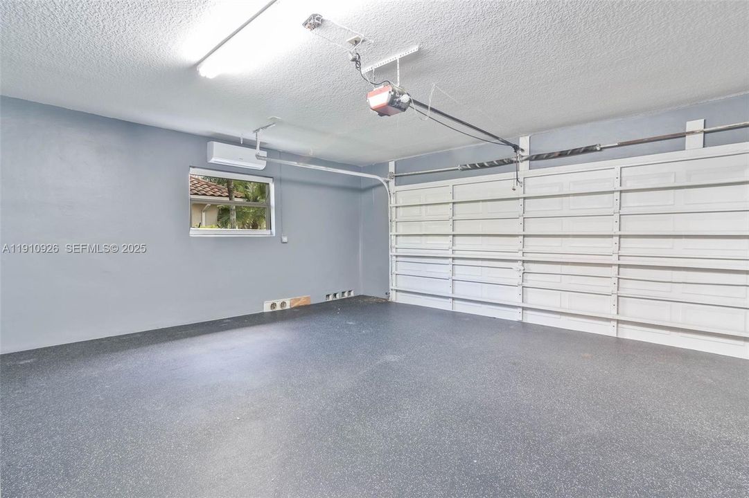 For Rent: $9,500 (4 beds, 3 baths, 3300 Square Feet)