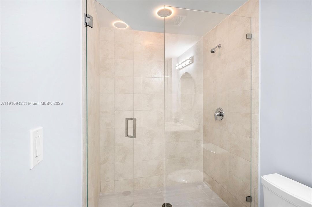 待售: $864,999 (3 贝兹, 3 浴室, 1494 平方英尺)