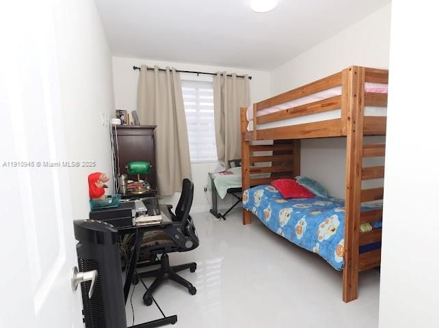 For Sale: $439,900 (4 beds, 3 baths, 1535 Square Feet)