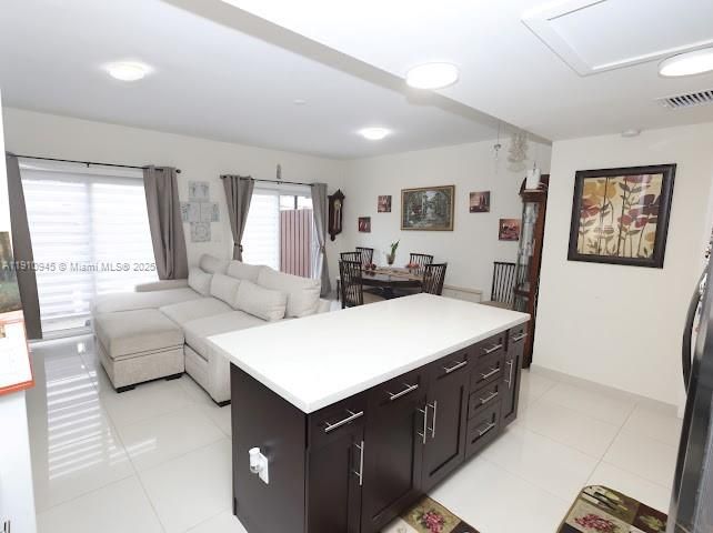 For Sale: $439,900 (4 beds, 3 baths, 1535 Square Feet)