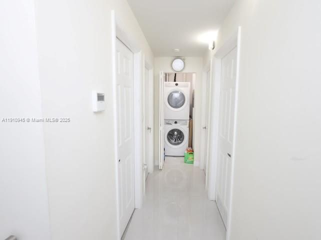 For Sale: $439,900 (4 beds, 3 baths, 1535 Square Feet)