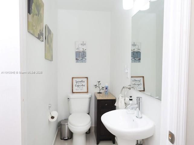 For Sale: $439,900 (4 beds, 3 baths, 1535 Square Feet)