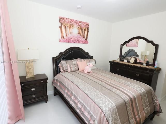 For Sale: $439,900 (4 beds, 3 baths, 1535 Square Feet)