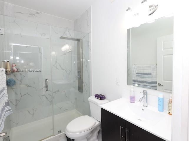 For Sale: $439,900 (4 beds, 3 baths, 1535 Square Feet)