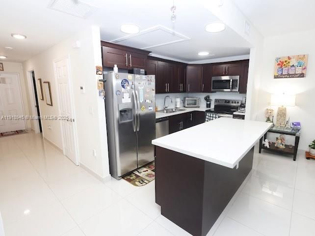 For Sale: $439,900 (4 beds, 3 baths, 1535 Square Feet)