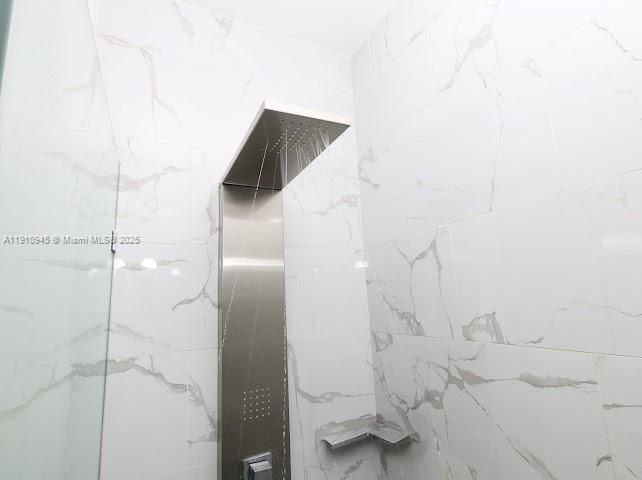 For Sale: $439,900 (4 beds, 3 baths, 1535 Square Feet)