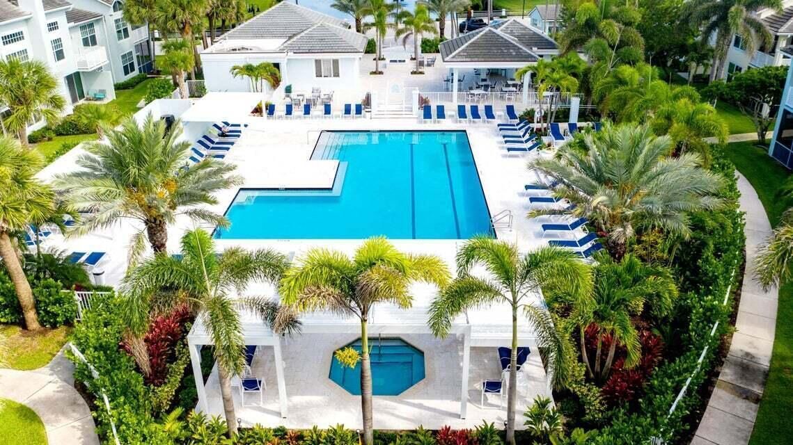 Sea Colony Pool
