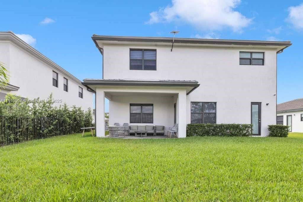 For Sale: $1,450,000 (5 beds, 4 baths, 3381 Square Feet)