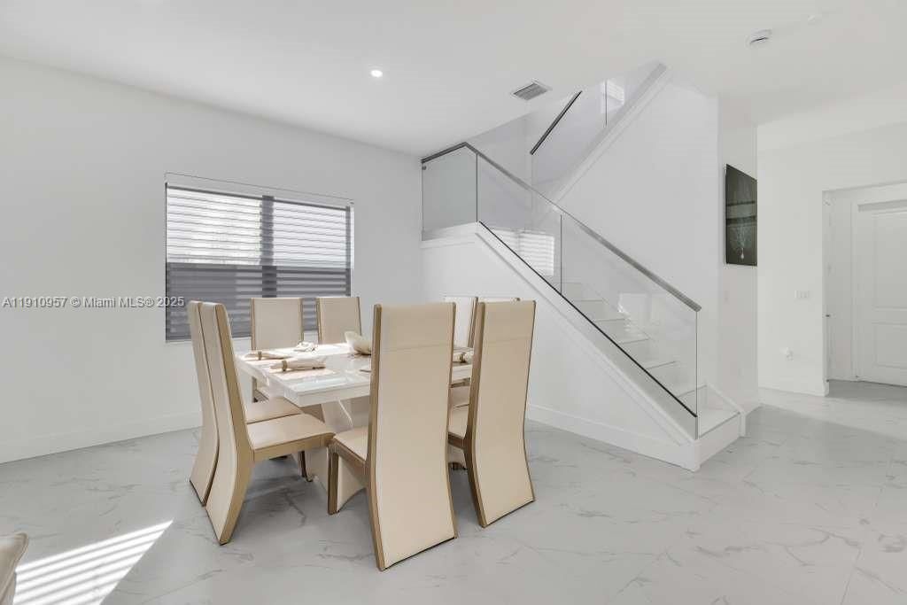 For Sale: $1,450,000 (5 beds, 4 baths, 3381 Square Feet)