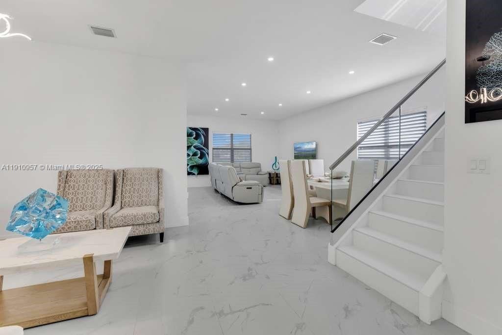 For Sale: $1,450,000 (5 beds, 4 baths, 3381 Square Feet)