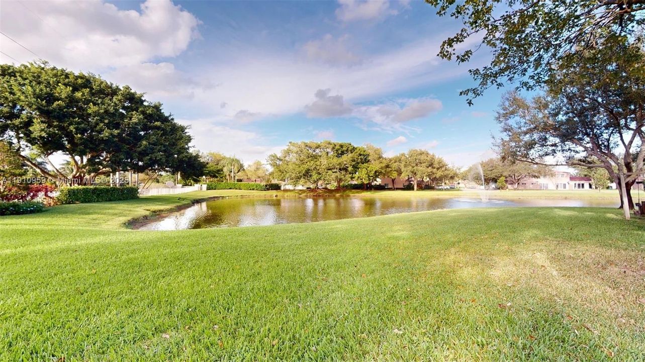 For Rent: $3,400 (3 beds, 2 baths, 1648 Square Feet)