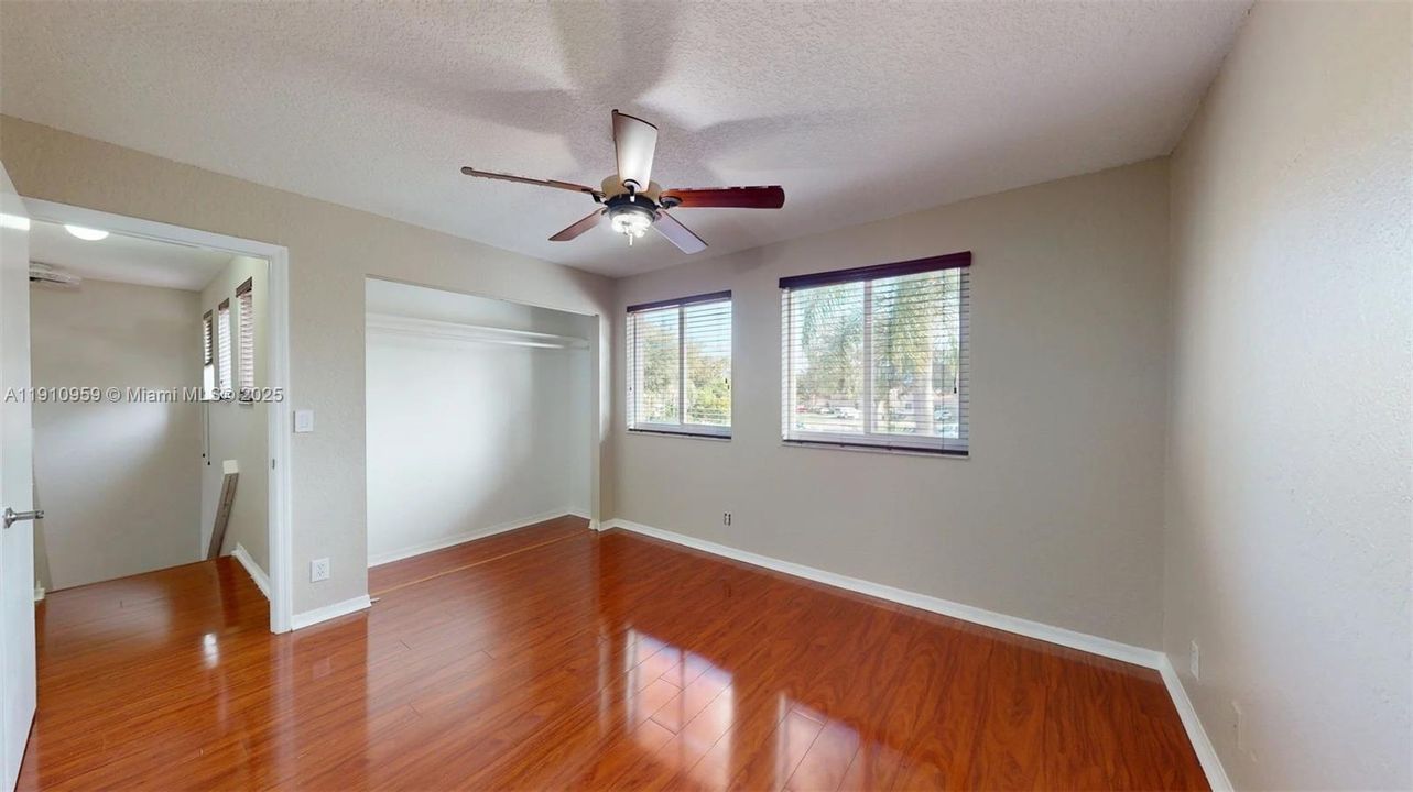 For Rent: $3,400 (3 beds, 2 baths, 1648 Square Feet)