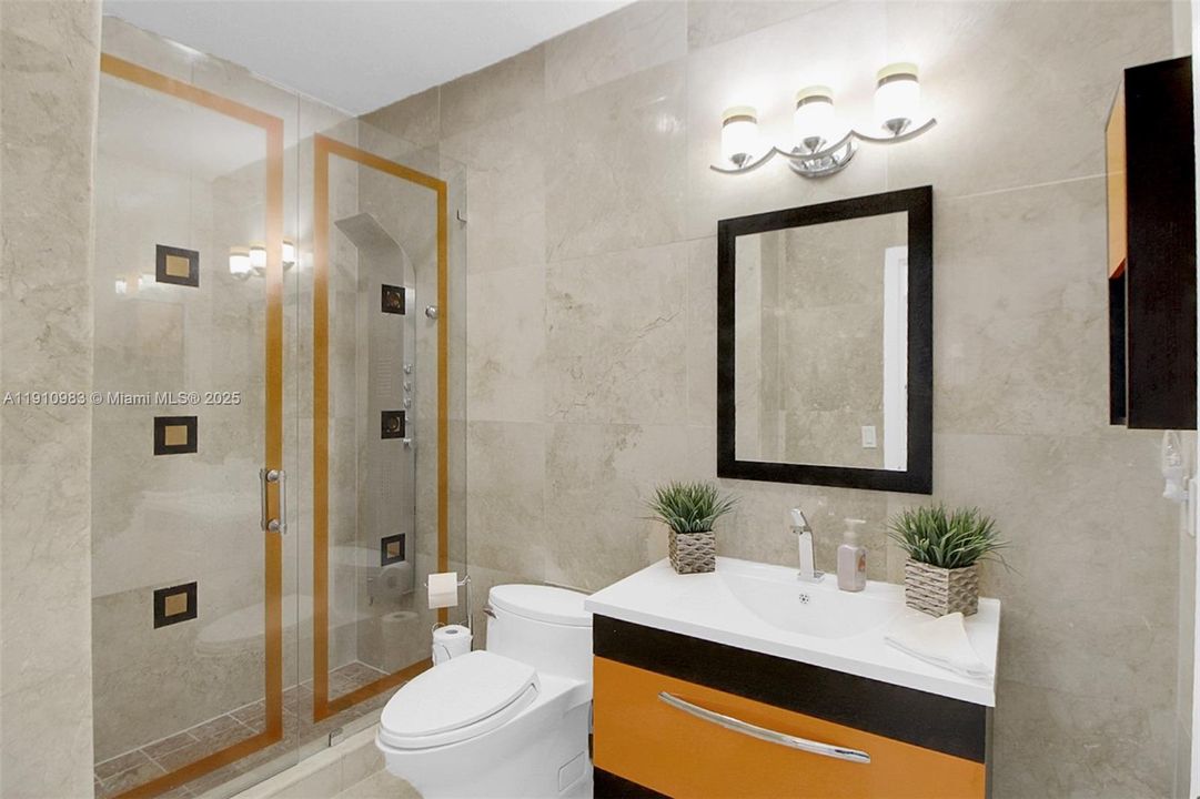 For Sale: $740,000 (3 beds, 2 baths, 1889 Square Feet)