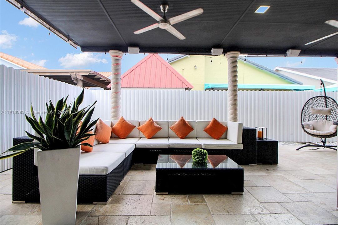 For Sale: $740,000 (3 beds, 2 baths, 1889 Square Feet)