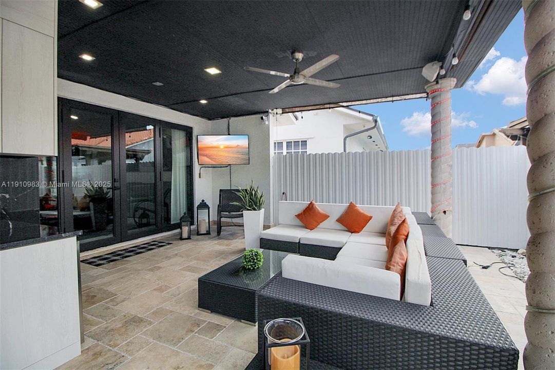 For Sale: $740,000 (3 beds, 2 baths, 1889 Square Feet)