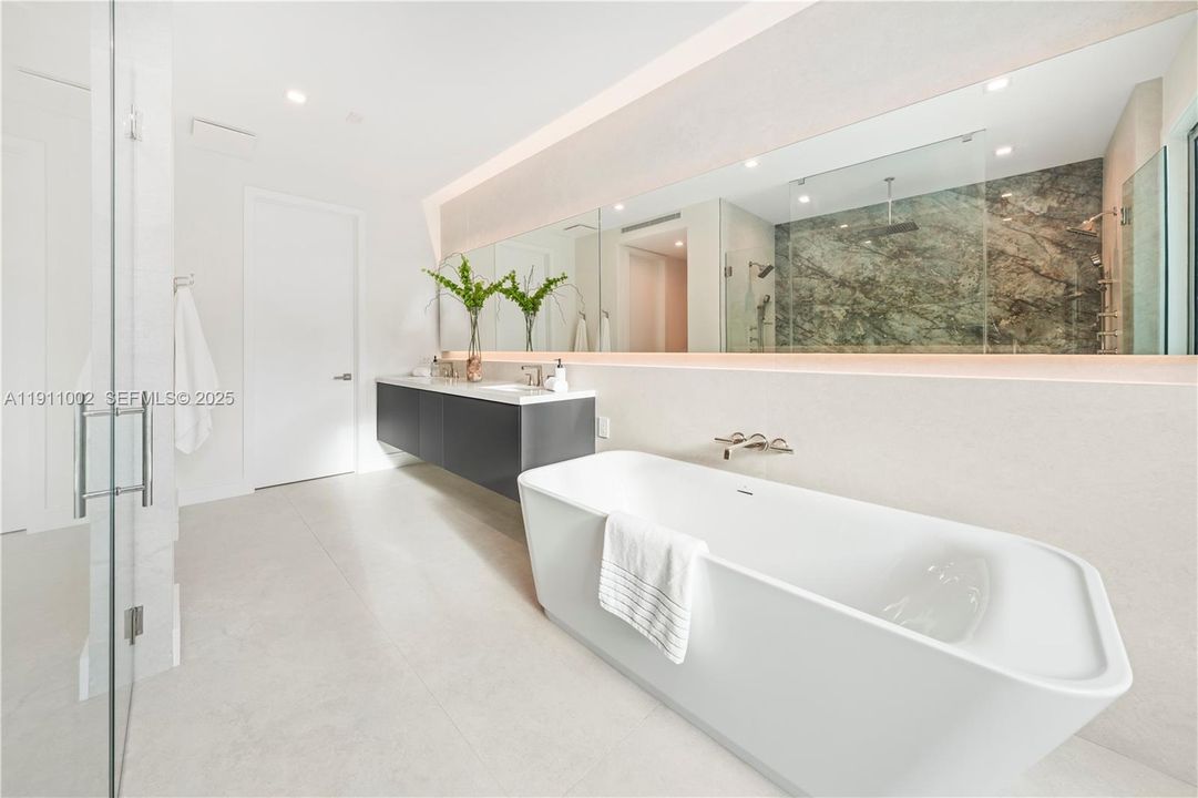 En Venta: $6,500,000 (6 camas, 7 baños, 5328 Pies cuadrados)